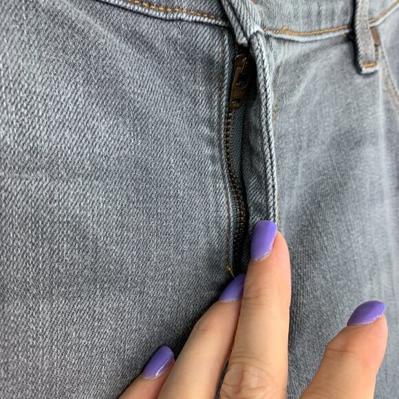 Eileen Fisher Grey Washed Mid-Rise Skinny Organic Cotton Jeans Size 10 - Picture 6 of 9